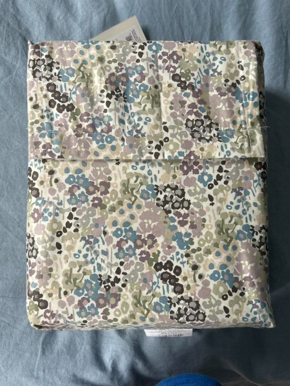 NWT Target Threshold Queen Floral Sheets